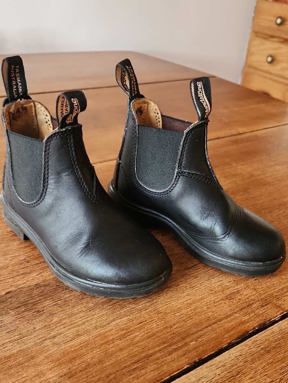 Blundstone Unisex Kids Black Chelsea Pull-On Boots Size 20